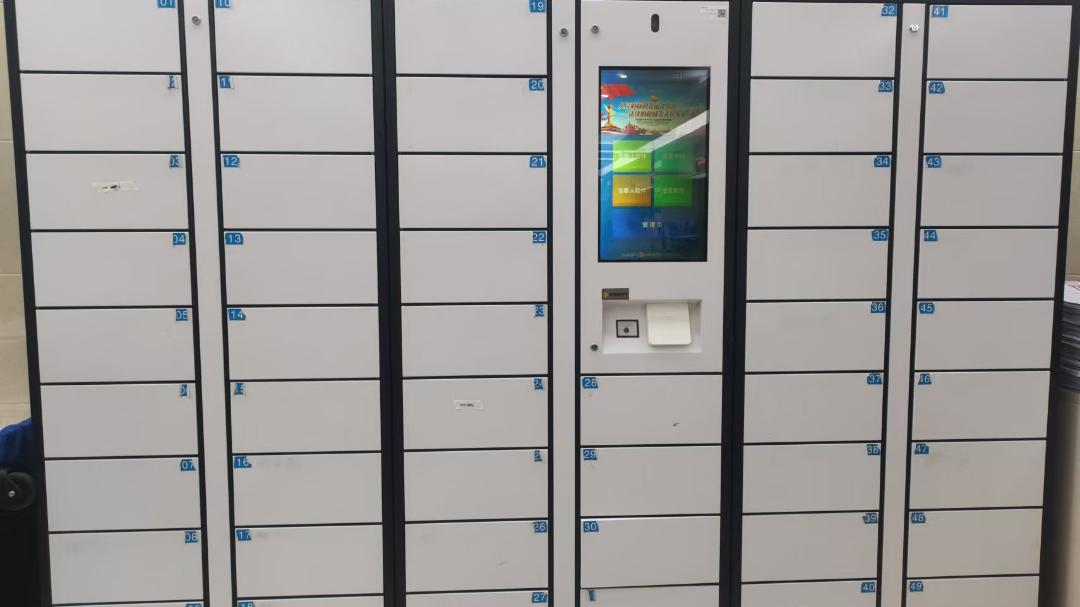 智能卷宗中間柜全力推進“無紙化”辦案 駛進審判現(xiàn)代化“快車道”